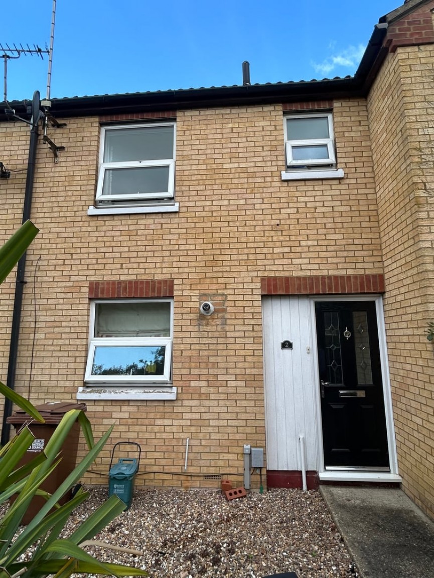 2 bedroom House for Sale Bassingburn Walk, Welwyn Garden City, Hertfordshire