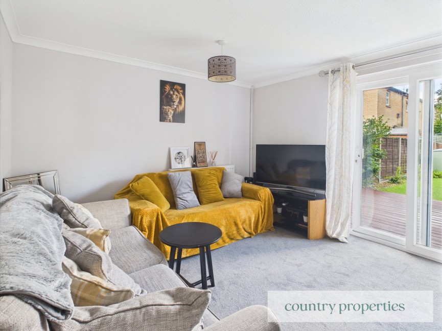 2 bedroom House for Sale Bassingburn Walk, Welwyn Garden City, Hertfordshire