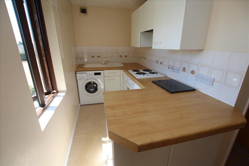 1 bedroom Flat for Sale Willow Road, Potton, Bedfordshire