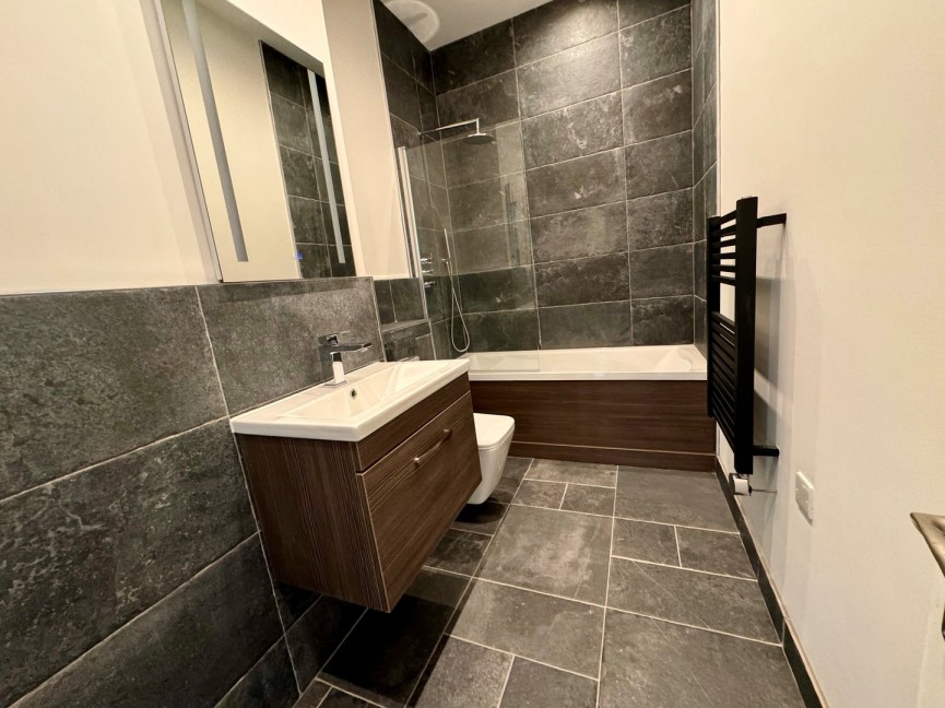 1 bedroom Flat for Letting High Street, Baldock, Hertfordshire