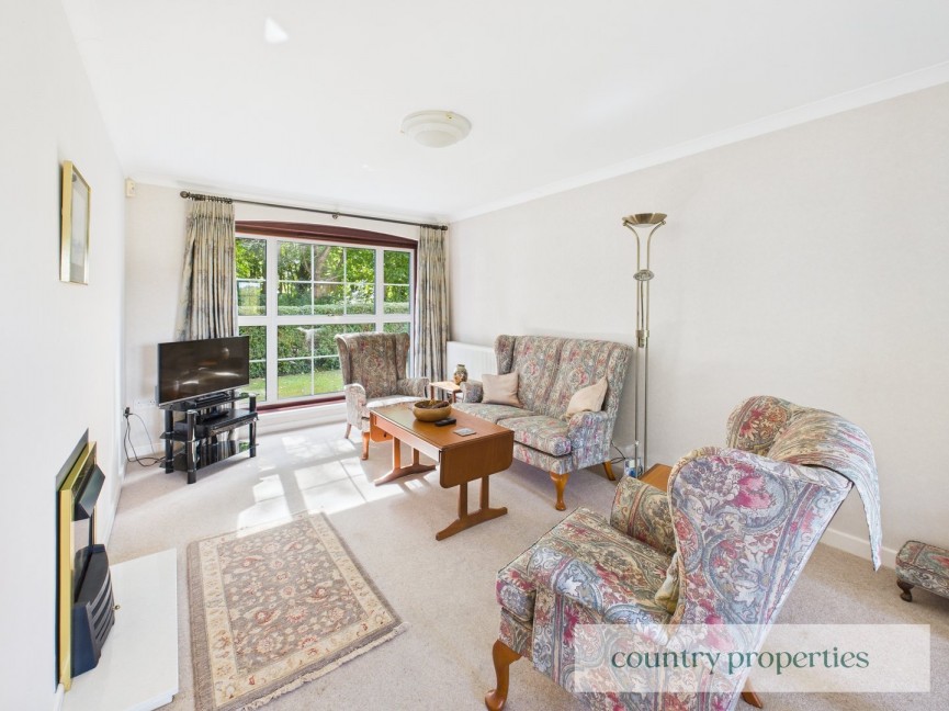 3 bedroom House for Sale Crossway, WELWYN GARDEN CITY, Hertfordshire