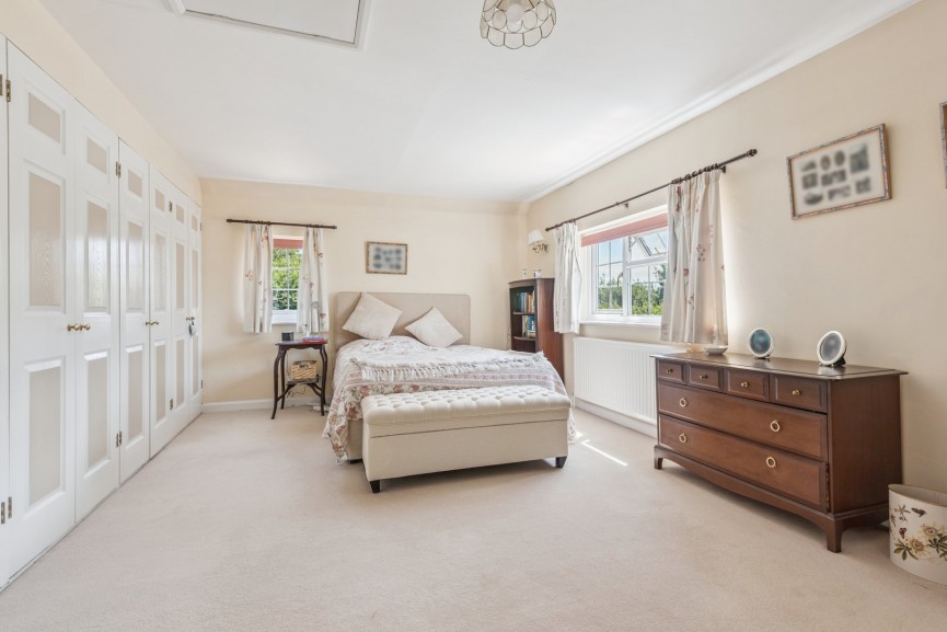 3 bedroom House for Sale Clifton, Shefford, Bedfordshire