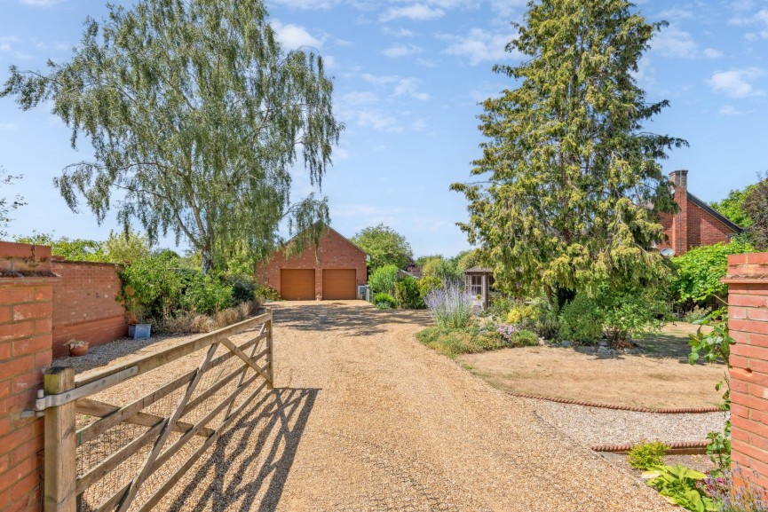 3 bedroom House for Sale Clifton, Shefford, Bedfordshire