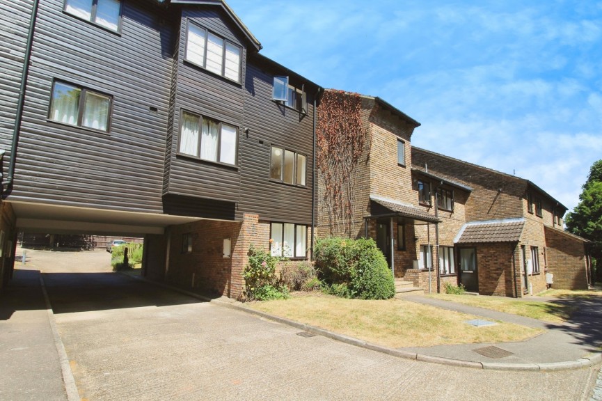 2 bedroom Flat for Letting Old Hertford Road, Hatfield, Hertfordshire