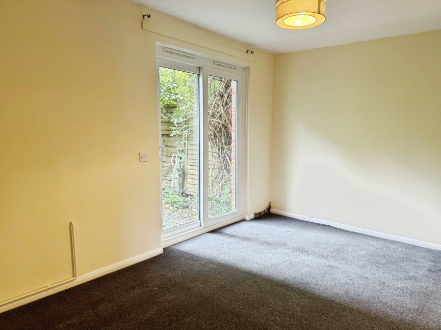 1 bedroom Flat for Letting The Broadway, OLD HATFIELD, Hertfordshire