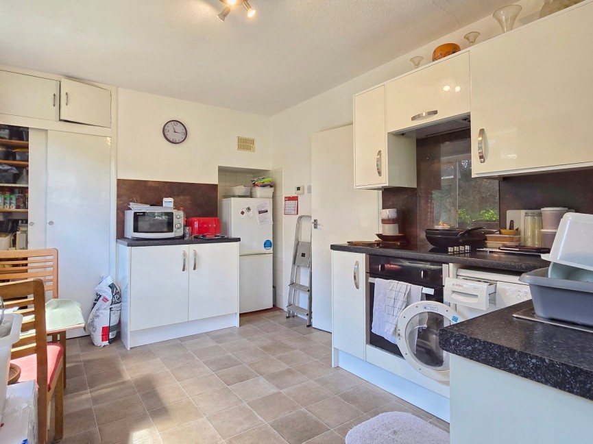 2 bedroom Bungalow for Sale Ampthill, Bedfordshire