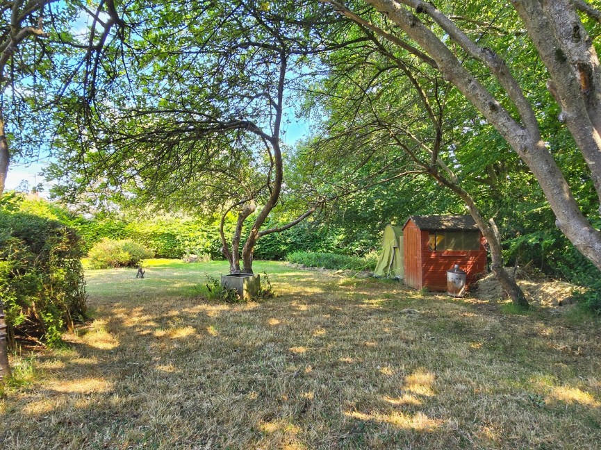 2 bedroom Bungalow for Sale Ampthill, Bedfordshire