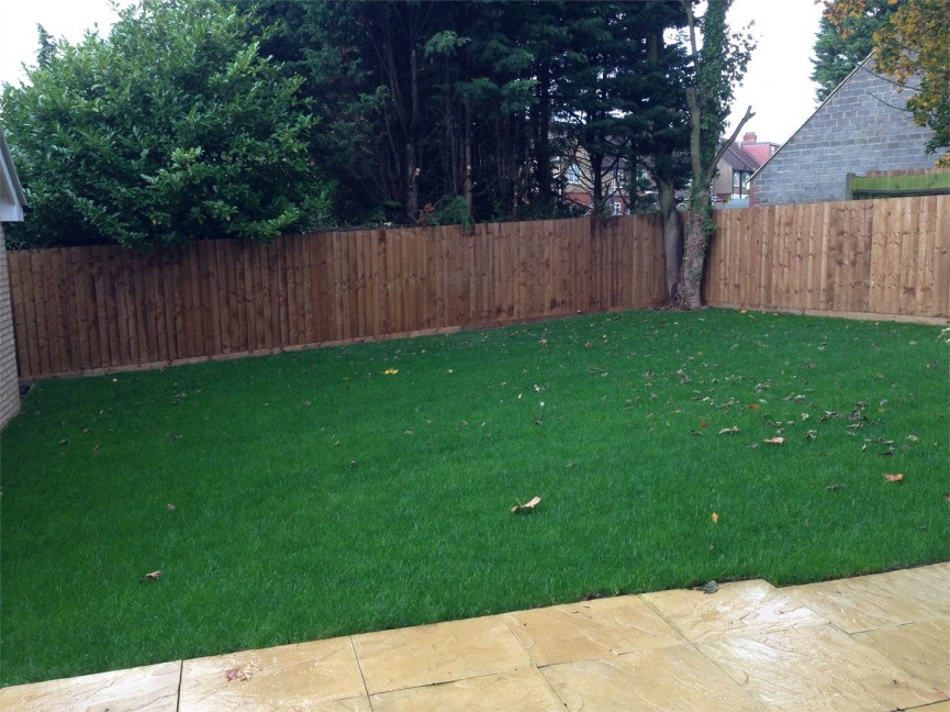 4 bedroom House for Letting Oakley Gardens, Luton, Bedfordshire
