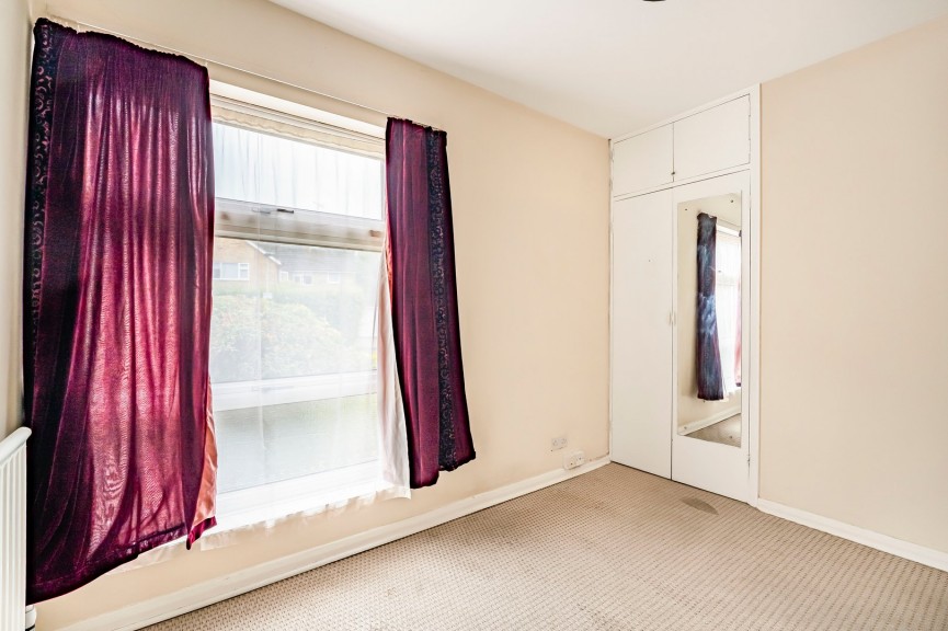4 bedroom Bungalow for Sale The Ryde, Hatfield, Hertfordshire