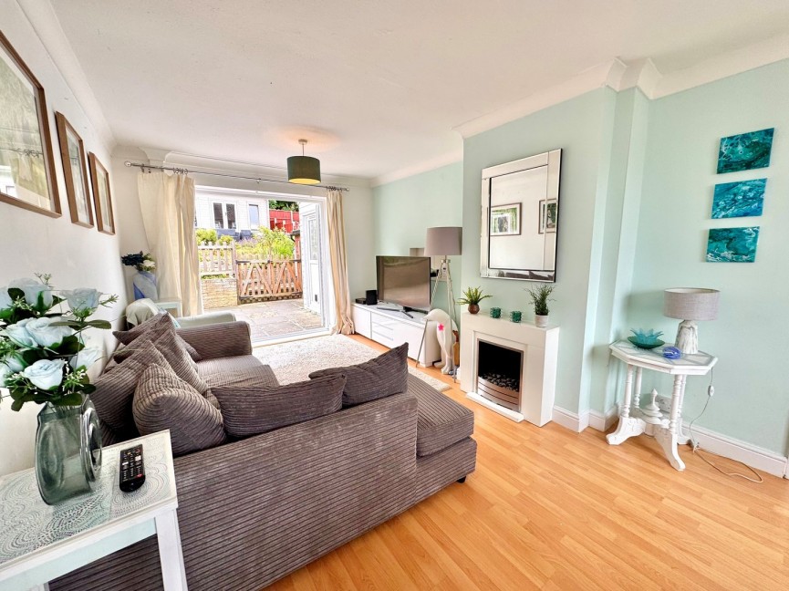 3 bedroom House for Sale Ivel Way, BALDOCK, Hertfordshire