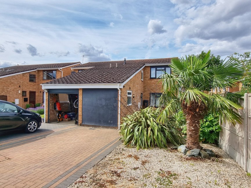 3 bedroom House for Sale Wilstead, Bedfordshire