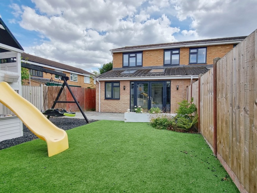 3 bedroom House for Sale Wilstead, Bedfordshire