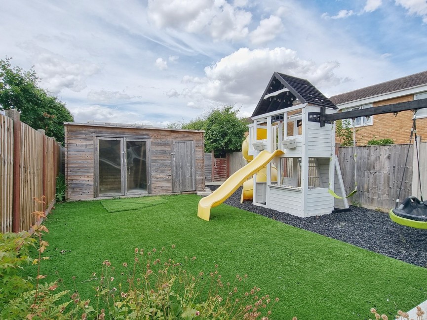 3 bedroom House for Sale Wilstead, Bedfordshire
