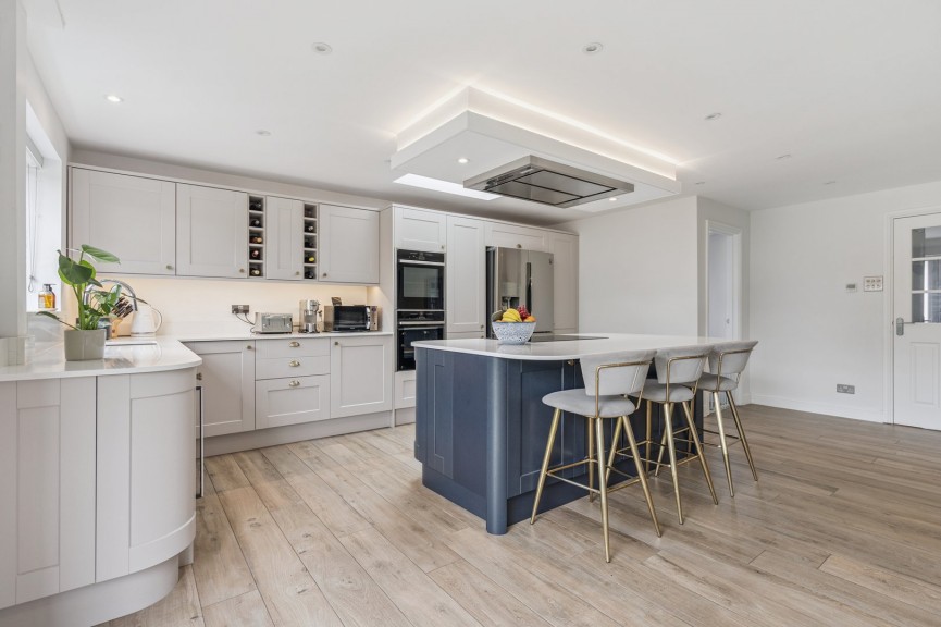4 bedroom House for Sale Browning Drive, Hitchin, Hertfordshire