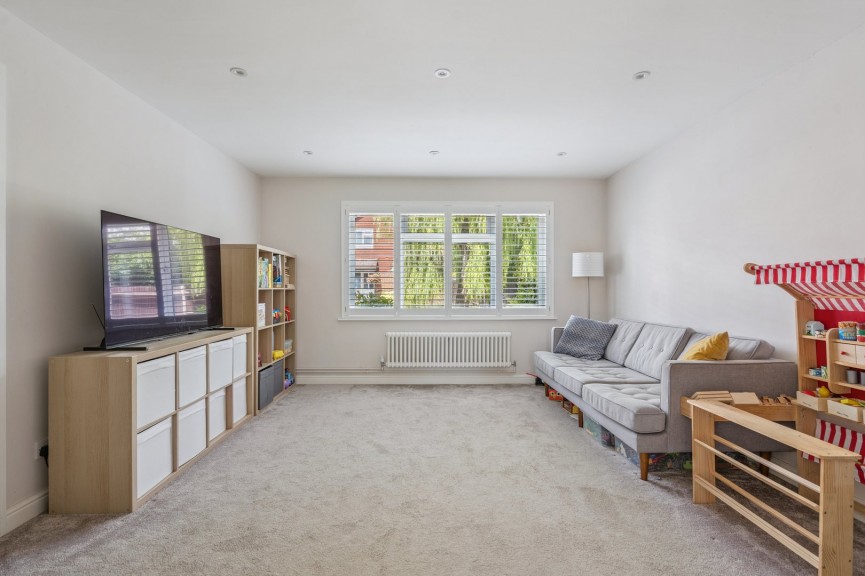 4 bedroom House for Sale Browning Drive, Hitchin, Hertfordshire