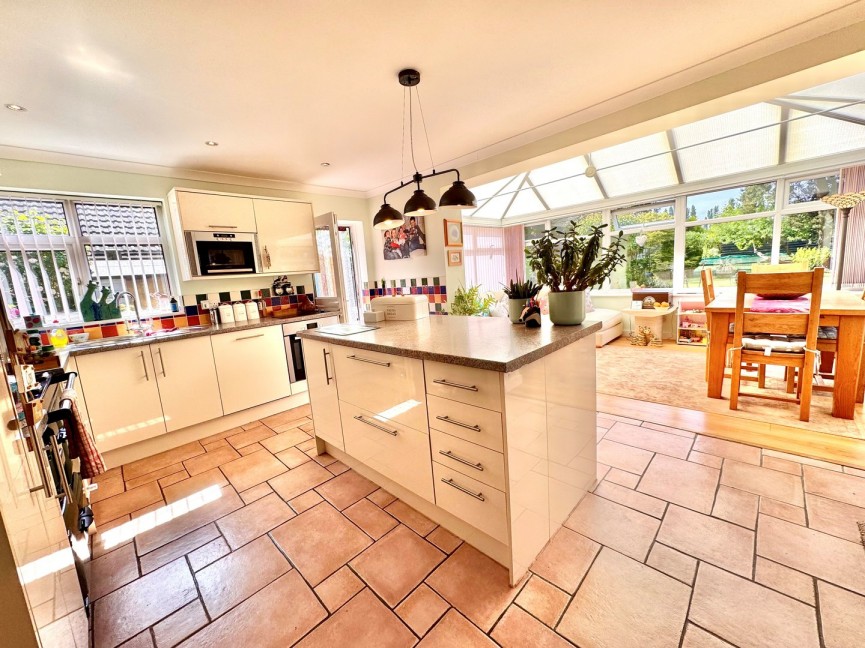2 bedroom House for Sale High Street, Hinxworth, BALDOCK, Hertfordshire