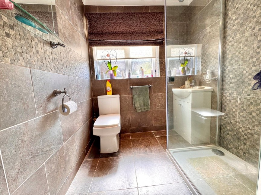 2 bedroom House for Sale High Street, Hinxworth, BALDOCK, Hertfordshire