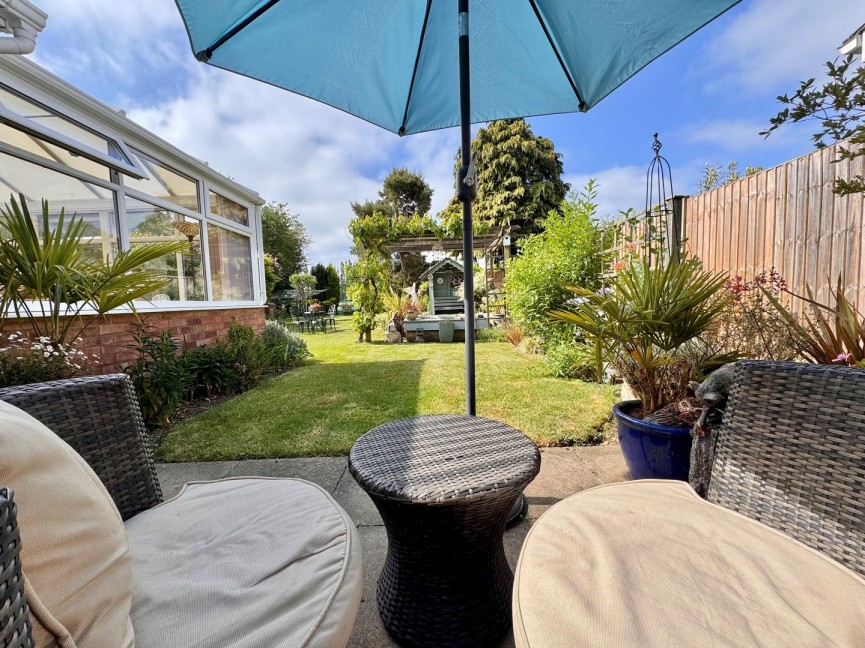 2 bedroom House for Sale High Street, Hinxworth, BALDOCK, Hertfordshire