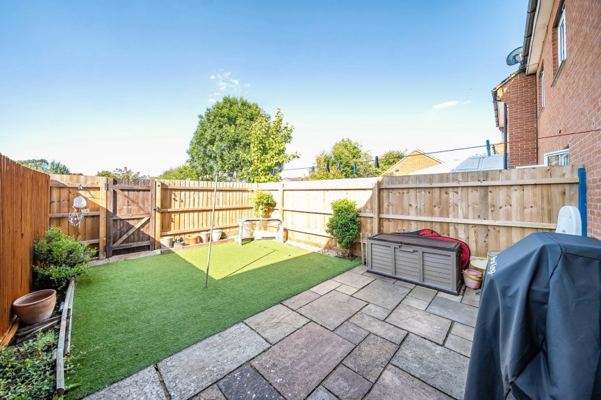 4 bedroom House for Sale St Johns Road, Arlesey, Bedfordshire