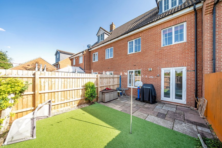 4 bedroom House for Sale St Johns Road, Arlesey, Bedfordshire