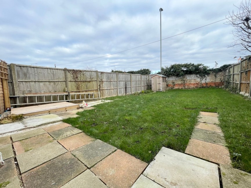 2 bedroom House for Letting Laxton Gardens, Baldock, Hertfordshire