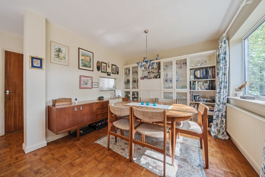 4 bedroom House for Sale Park Hill, Toddington, Bedfordshire