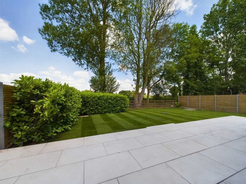 4 bedroom House for Sale Holwell, Hitchin, Hertfordshire