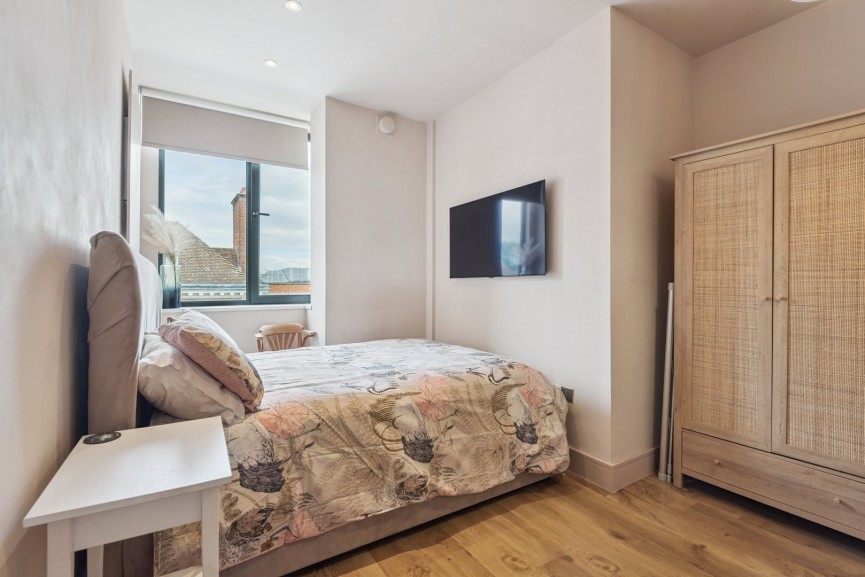 2 bedroom Flat for Sale Brand Street, Hitchin, Hertfordshire