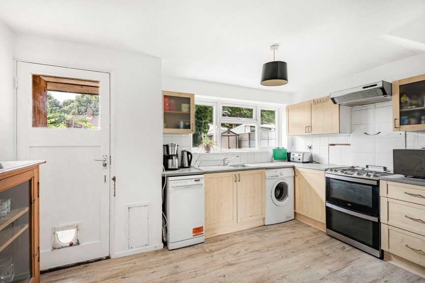 2 bedroom House for Sale Redhall Drive, Hatfield, Hertfordshire