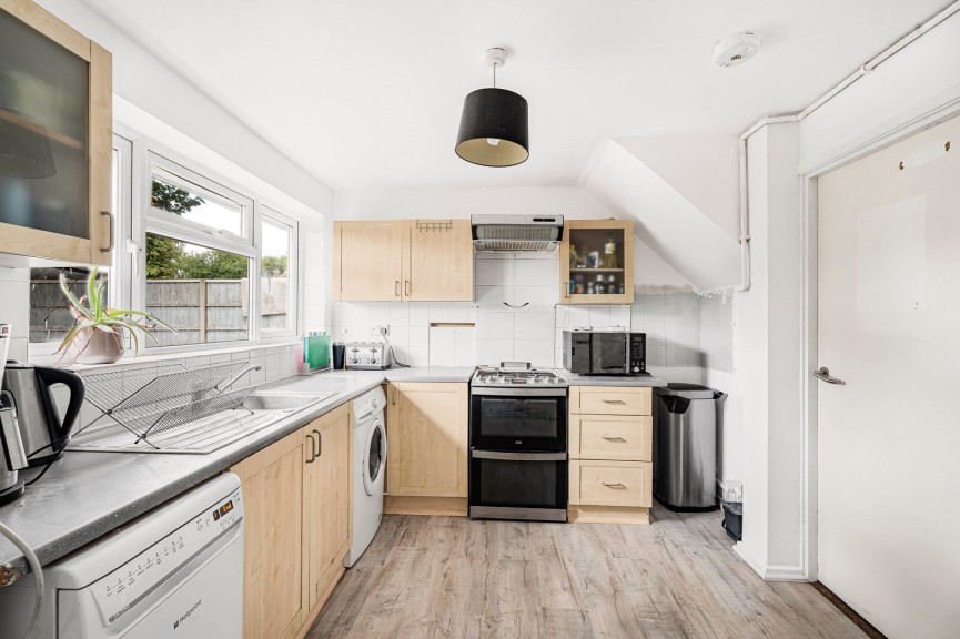 2 bedroom House for Sale Redhall Drive, Hatfield, Hertfordshire