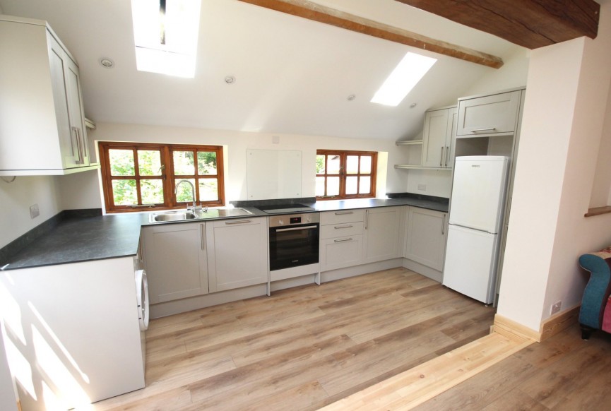 2 bedroom House for Letting Paddock Close, Letchworth Garden City, Hertfordshire