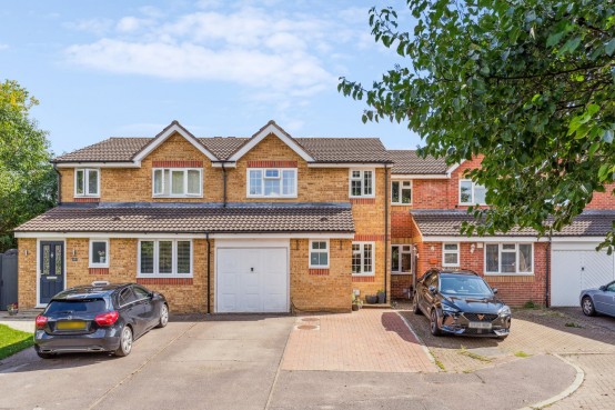 Sturrock Way, Hitchin, Hertfordshire