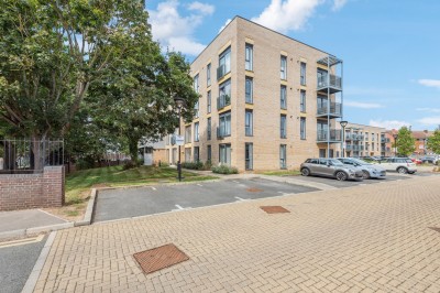 Allwoods Place, Hitchin, Hertfordshire