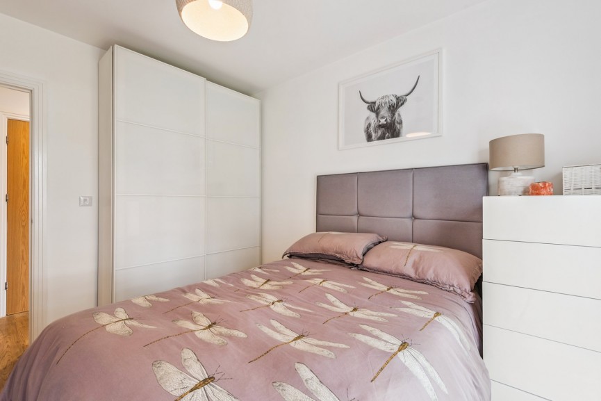 2 bedroom Flat for Sale Allwoods Place, Hitchin, Hertfordshire