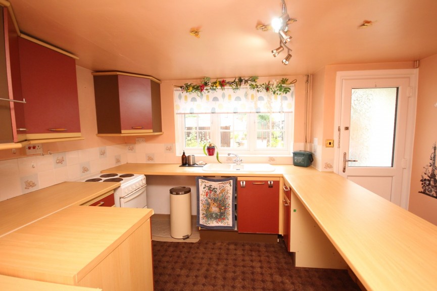 3 bedroom House for Sale Cromwell Road, Letchworth Garden City, Hertfordshire