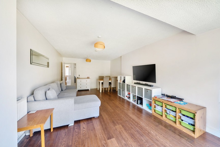 2 bedroom Flat for Sale Clover Road, Flitwick, Bedfordshire
