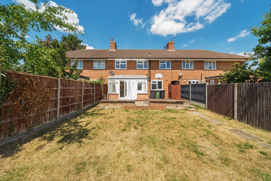 3 bedroom House for Sale Greenways, Flitwick, Bedfordshire