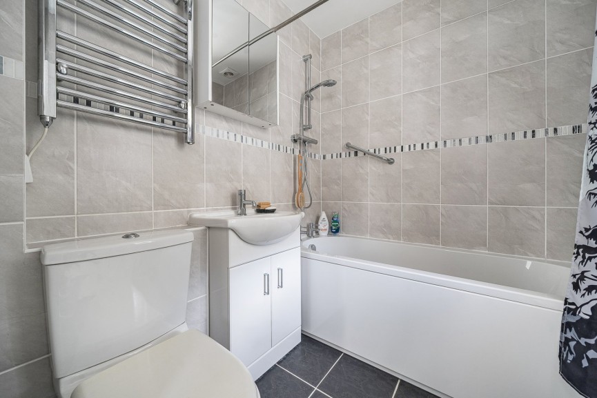 3 bedroom House for Sale Meppershall, Shefford, Bedfordshire