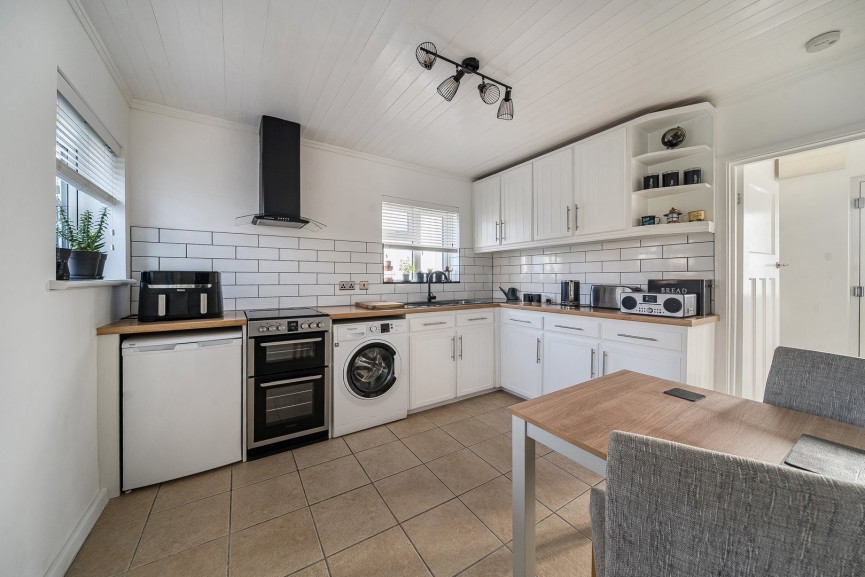 3 bedroom House for Sale Meppershall, Shefford, Bedfordshire