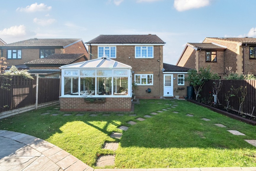 4 bedroom House for Sale Salisbury Road, Flitwick, Bedfordshire