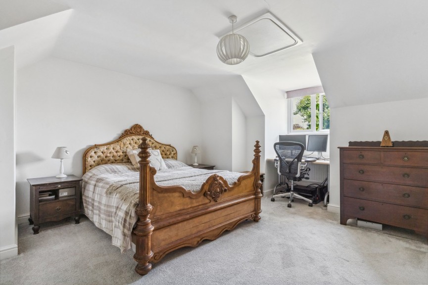 4 bedroom House for Sale Palace Gardens, Royston, Hertfordshire