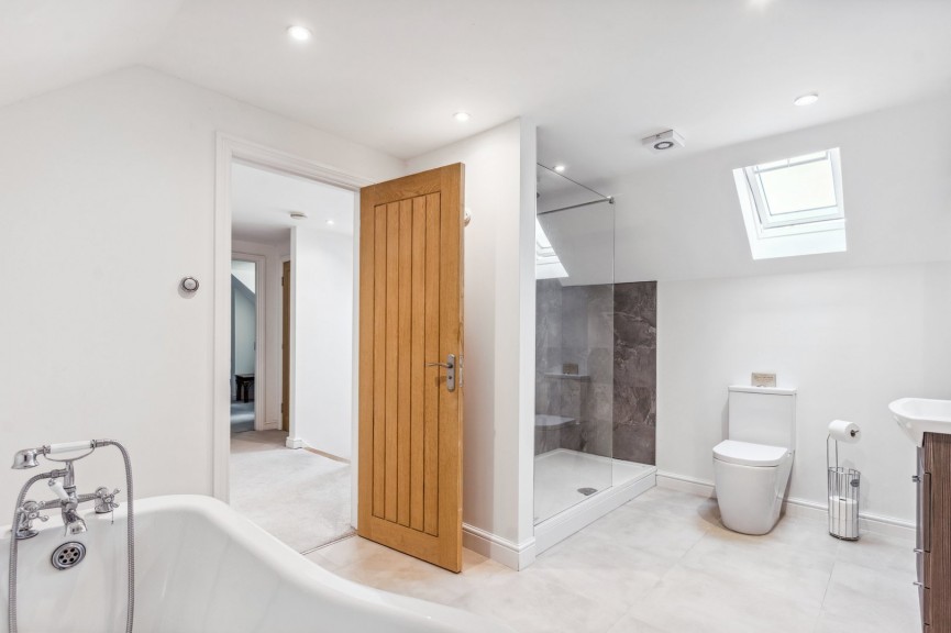 4 bedroom House for Sale Palace Gardens, Royston, Hertfordshire