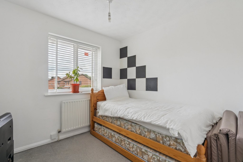 Elgar Drive, Shefford, Bedfordshire