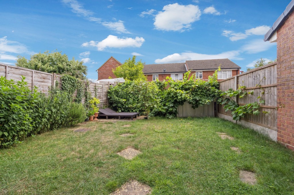 Elgar Drive, Shefford, Bedfordshire