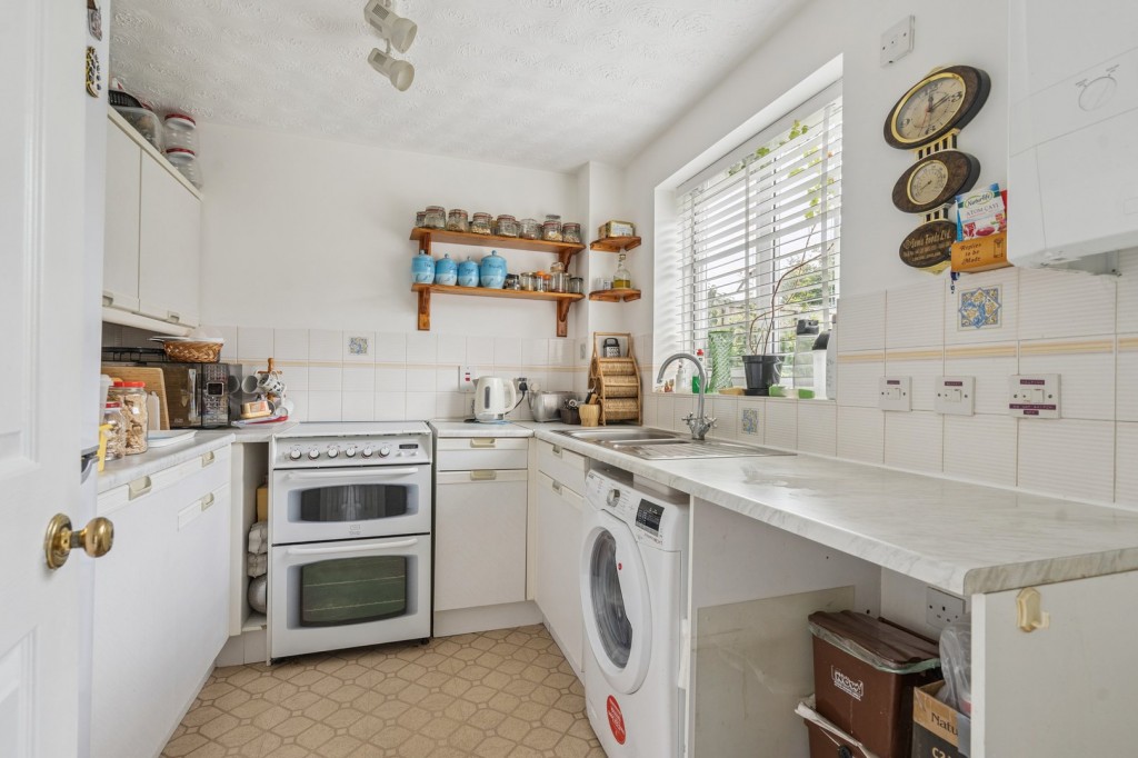 Elgar Drive, Shefford, Bedfordshire