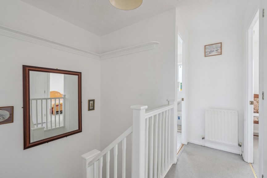 3 bedroom House for Sale Elgar Drive, Shefford, Bedfordshire