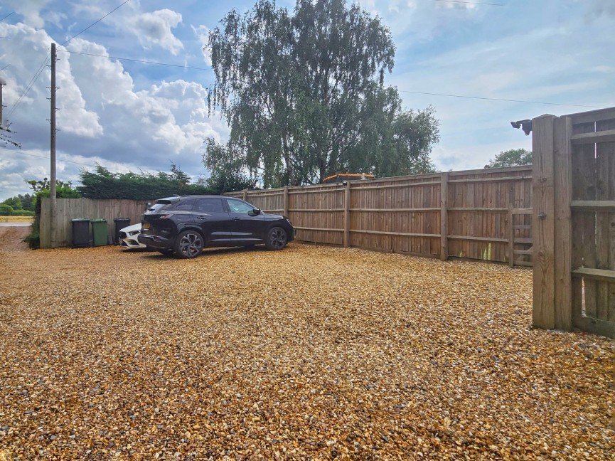 4 bedroom House for Sale Maulden, Bedfordshire