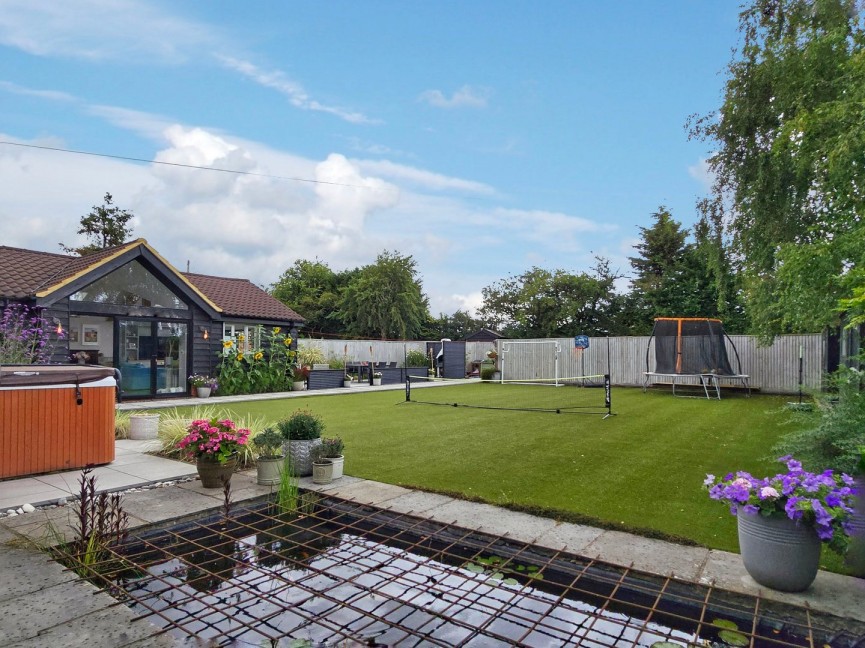 4 bedroom House for Sale Maulden, Bedfordshire