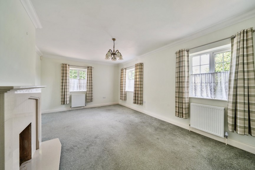 3 bedroom House for Sale Church Road, Westoning, Bedfordshire