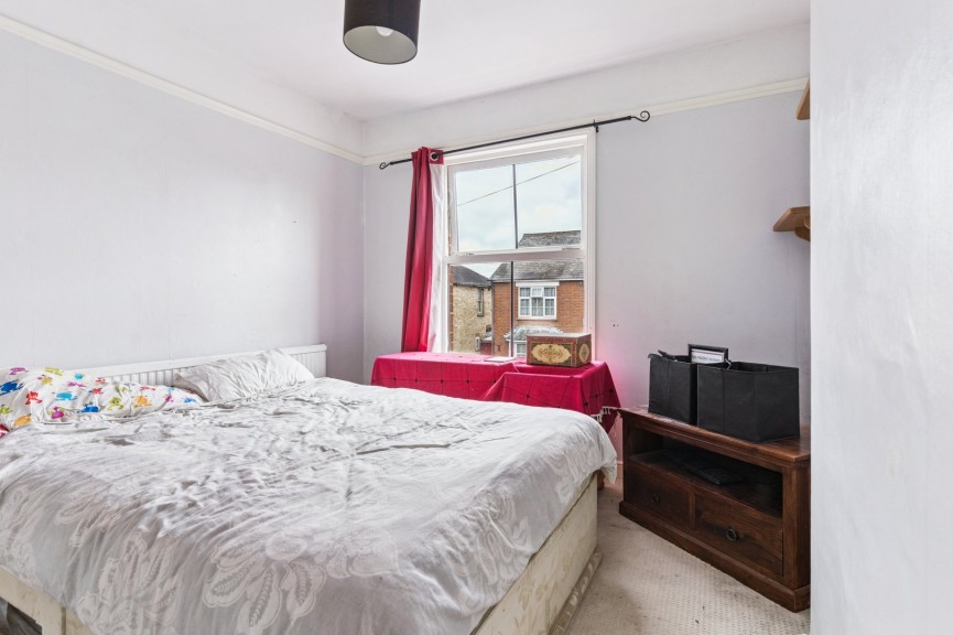 3 bedroom House for Sale Balmoral Road, Hitchin, Hertfordshire